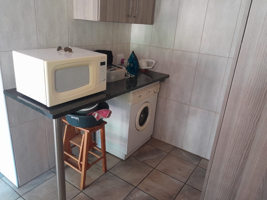 3 Bedroom Property for Sale in Safari Gardens North West